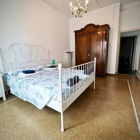 Apartman Dimora Duse Nella Lussuosa Albaro Boccadasse Genova